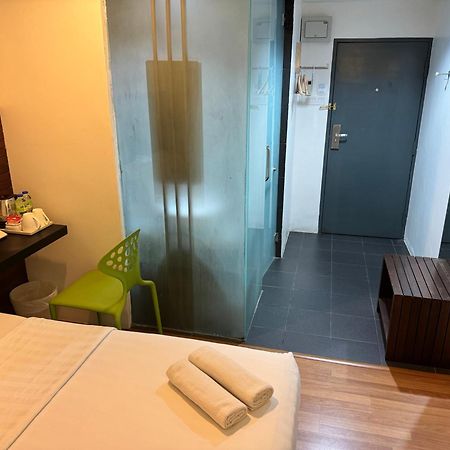T+ Hotel Sungai Petani Esterno foto
