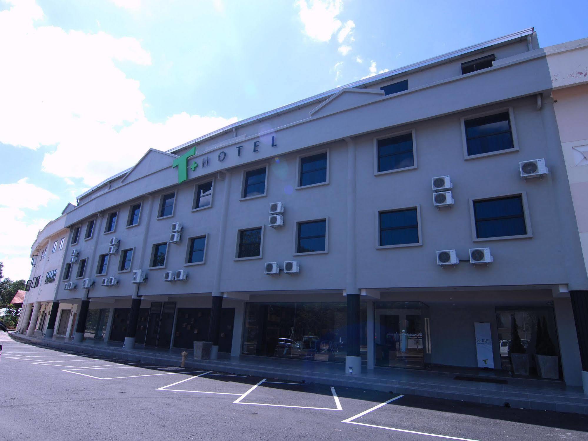 T+ Hotel Sungai Petani Esterno foto
